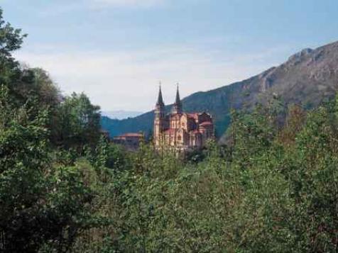 Ruta Histórica a Covadonga